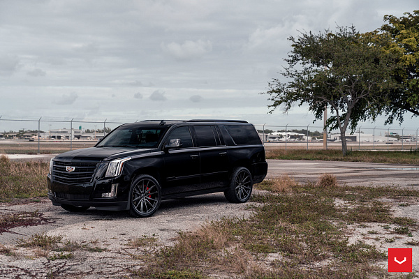 Фото дисков Vossen HF6-1 Глянцевый темный лак на Cadillac Escalade IV