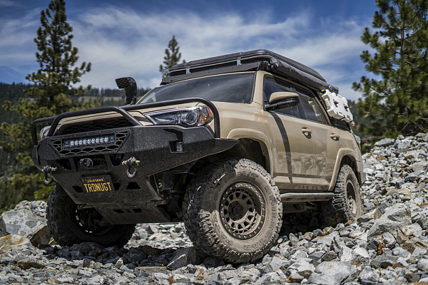 Фото дисков Black Rhino PRIMM  на Toyota 4Runner V