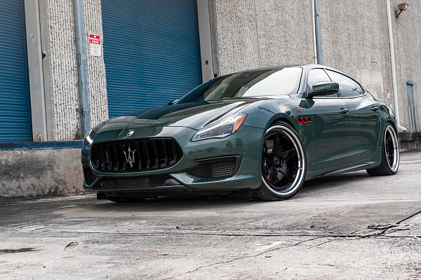 Фото дисков AL13 C005R Черный глянец на Maserati Quattroporte VI