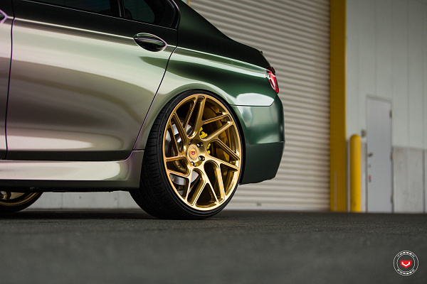 Фото дисков Vossen CG-209T Глянцевое золото на BMW 5/M5 (F10)