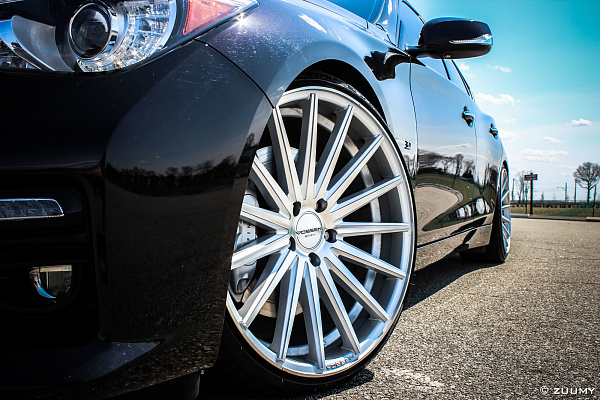 Фото дисков Vossen VFS-2 Серебро на Infiniti Q50
