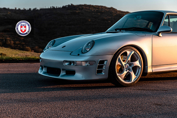 Фото дисков HRE 522M Серебро на Porsche 911 IV