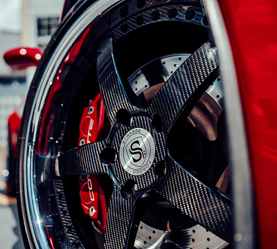 Фото дисков Strasse Wheels S5 Signature на Chevrolet Corvette C6