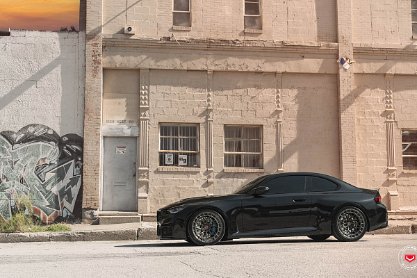 Фото дисков Vossen LC3-02 Глянцевый темный лак на BMW 2/M2 (G42/G87)