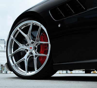 Фото дисков Vossen S21-01 на Ferrari GTC4Lusso