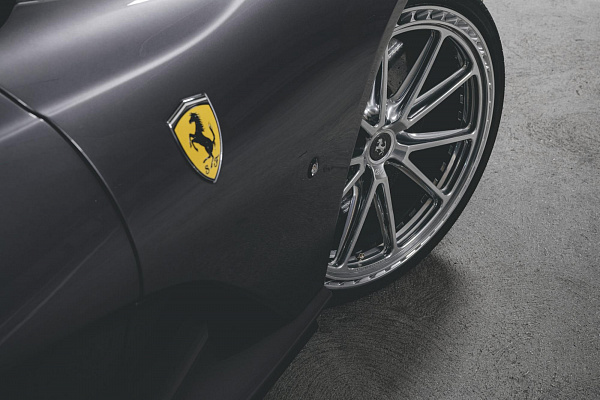 Ferrari 812 GTS