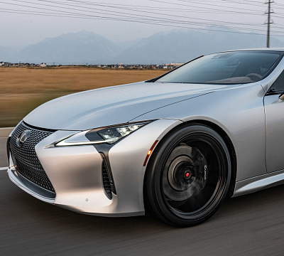 Фото дисков Vossen M-X1 на Lexus LC 500