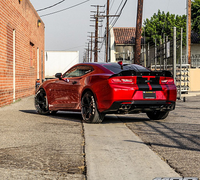 Фото дисков MRR M017 на Chevrolet Camaro VI