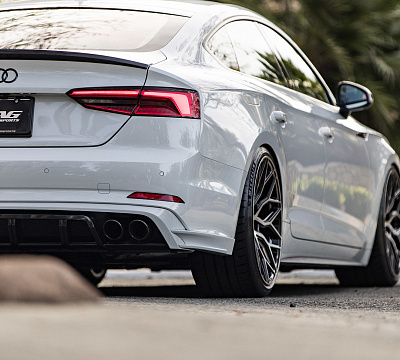 Фото дисков Vossen HF-2 на Audi A/S/RS 5 (F5)