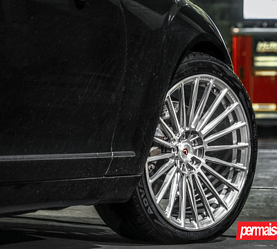 Фото дисков Vossen S17-04 на Mercedes-Benz S-Class (W221)