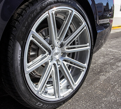 Фото дисков CEC C25 на Bentley Flying Spur II