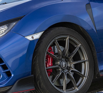 Фото дисков Bola FLB на Honda Civic Type R FK8