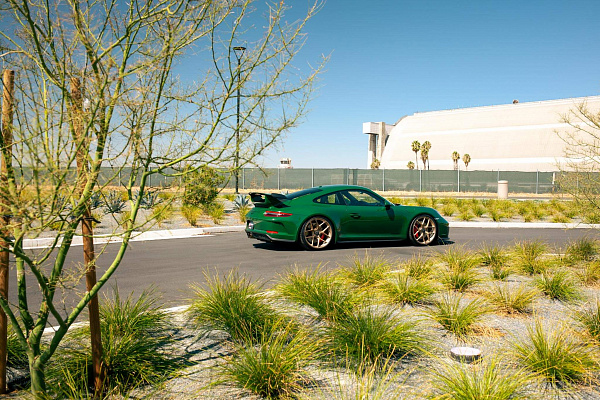 Фото дисков HRE R101 Lightweight Сатиновое золото на Porsche 911 VII