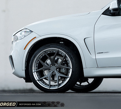 Фото дисков BC Forged HCS21 на BMW X5/X5 M (F15/F85)