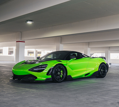 Фото дисков Brixton Forged PF10 на McLaren 720S