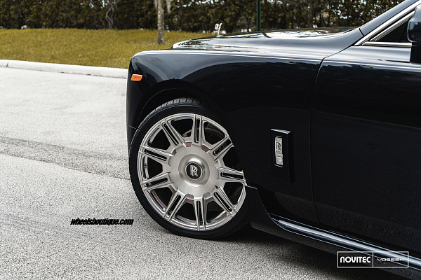 Фото дисков NOVITEC SP2 Глянцевый тонированный лак на Rolls-Royce Phantom