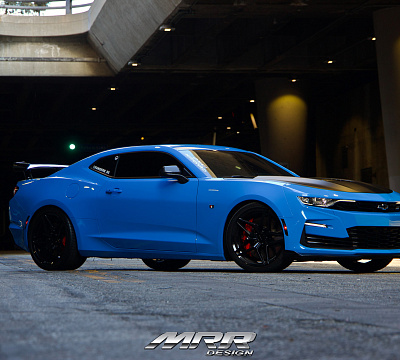 Фото дисков MRR M755 на Chevrolet Camaro VI