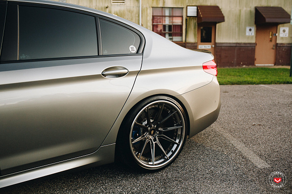 Фото дисков Vossen EVO-2R (3-Piece) Глянцевый тонированный лак на BMW 5/M5 (G30/F90)