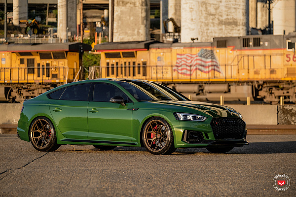Фото дисков Vossen S21-01 Глянцевая бронза на Audi A/S/RS 5 (F5)