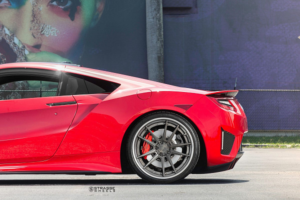 Фото дисков Strasse Wheels SV1 Deep Concave FS Сатиновый темный лак на Acura NSX II