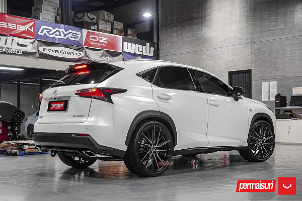 Фото дисков Vossen HF-4T Алмазная проточка на Lexus NX I