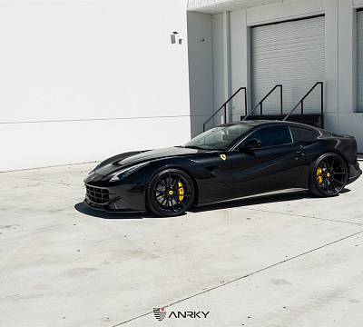 Фото дисков Anrky AN12 на Ferrari F12