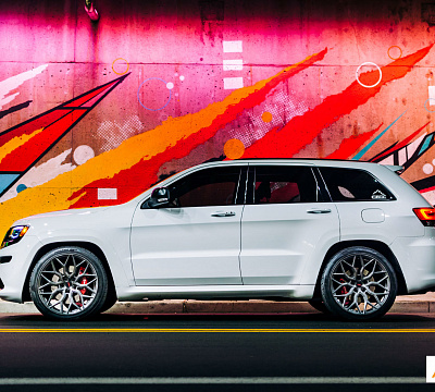 Фото дисков Vossen HF-2 на Jeep Grand Cherokee IV