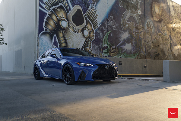 Фото дисков Vossen HF-5 Черный глянец на Lexus IS III