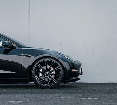 Фото дисков Asanti CORONA TRUCK на Tesla Model 3