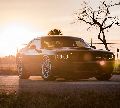 Фото дисков Vossen ML-X2 на Dodge Challenger III