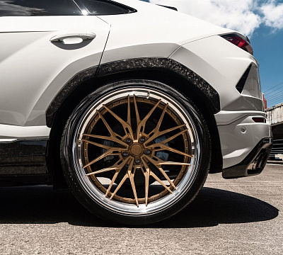 Фото дисков Anrky S3-X1 на Lamborghini Urus