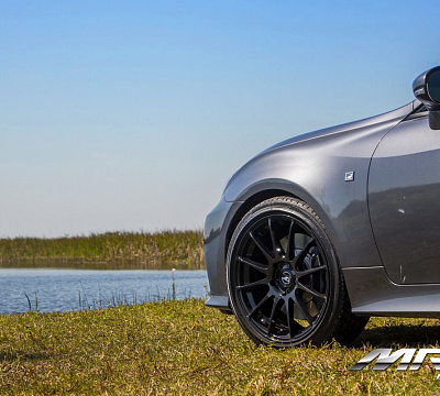 Фото дисков MRR GF6 на Lexus RC