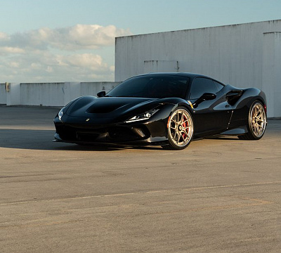 Фото дисков Anrky XR-301 на Ferrari F8
