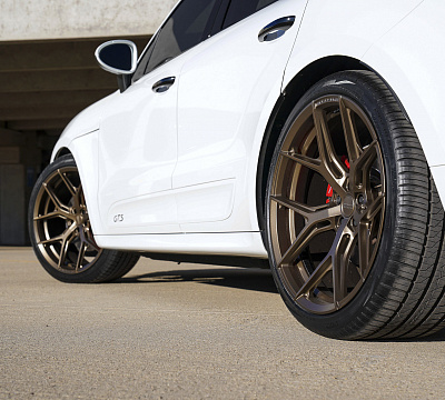 Фото дисков Vossen HF-5 на Porsche Macan I