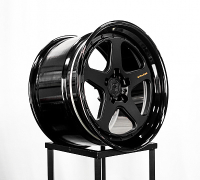 Strasse Wheels S5 Track
