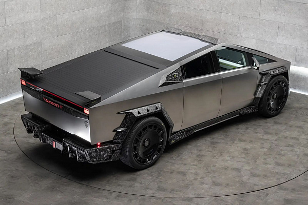 Фото дисков Mansory FD.15 Черный глянец на Tesla Cybertruck