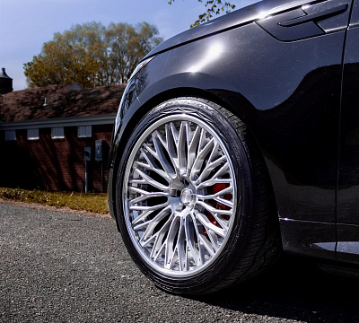 Фото дисков Anrky RF-340 на Range Rover Sport III