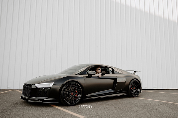 Фото дисков Strasse Wheels SV10M Deep Concave FS Другой цвет на Audi R8 (4S)