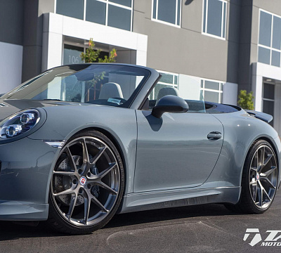 Фото дисков HRE P101 на Porsche 911 VII