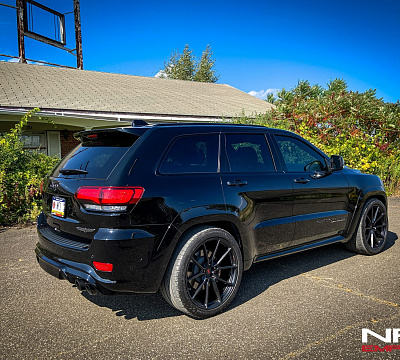 Фото дисков Anrky AN12 на Jeep Grand Cherokee IV