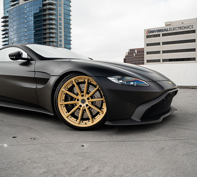 Фото дисков Brixton Forged R11-R на Aston Martin Vantage 4