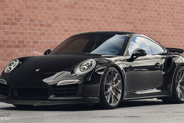 Фото дисков HRE P101 Глянцевый тонированный лак на Porsche 911 VII