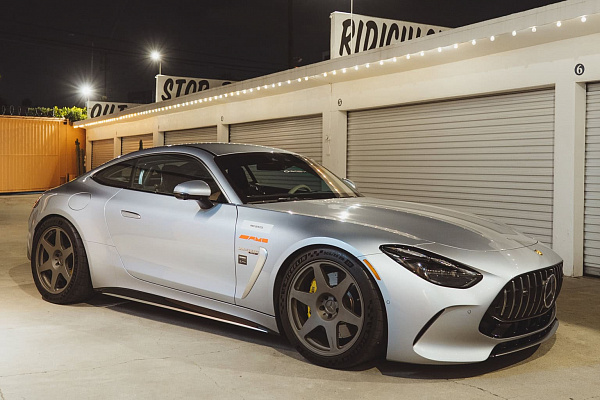 Фото дисков Brixton Forged RS01 Матовый графит на Mercedes-Benz AMG GT II