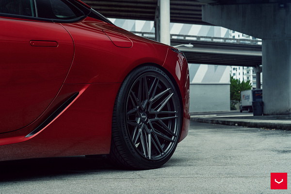 Фото дисков Vossen HF-7 Глянцевый графит на Lexus LC 500