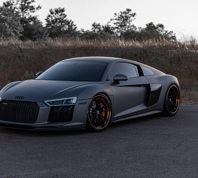 Фото дисков HRE S101 на Audi R8 (4S)