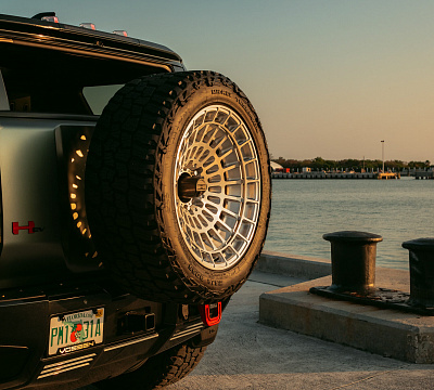 Фото дисков Vossen LCX-04 на GMC Hummer EV