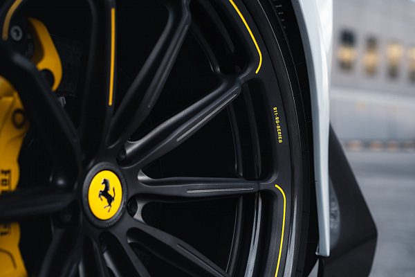 Фото дисков Brixton Forged R11-RS Черный сатин на Ferrari F8