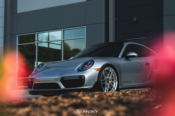 Фото дисков Anrky AN26 Полированный лак на Porsche 911 VII