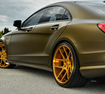 Фото дисков Strasse Wheels SM5 Deep Concave на Mercedes-Benz CLS (C218)