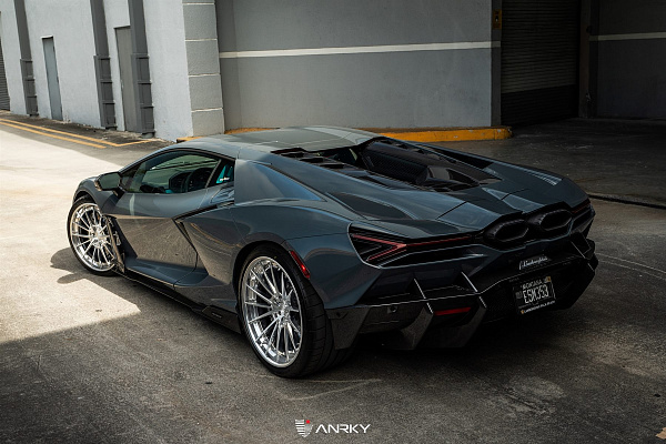 Фото дисков Anrky AN39 Полированный лак на Lamborghini Revuelto